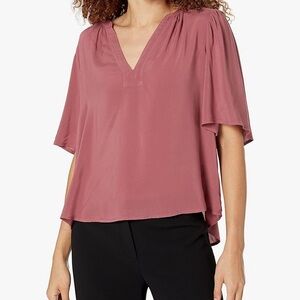 Velvet by Graham and Spencer blouse-NWT